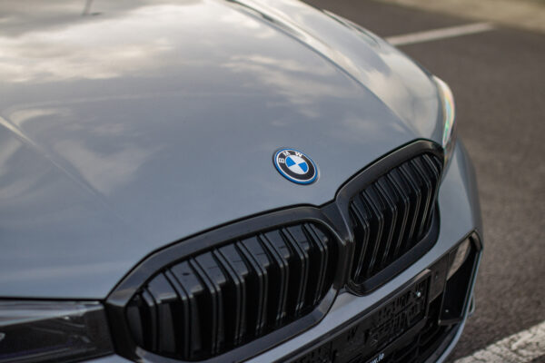 BMW 330e M Sport - Image 3